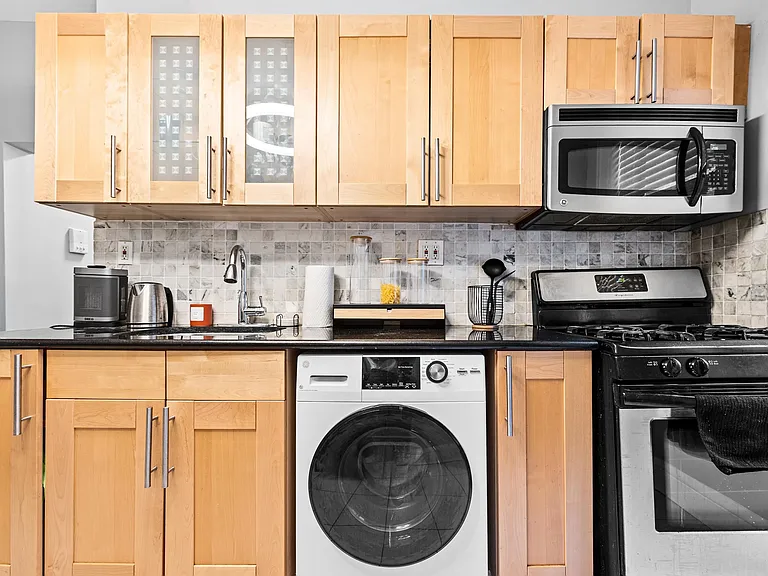 277 Harrison Ave #C8 — Photo 3