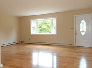 108 Diddell Rd, Wappingers Falls, NY 12590