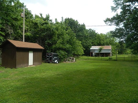 3rd image of 9685 W Us Highway 160