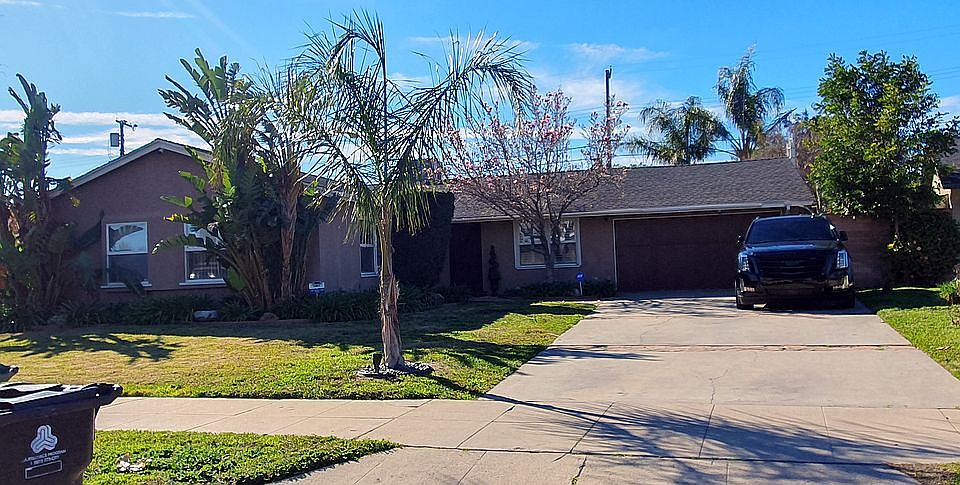 1st image of 7341 Sale Ave