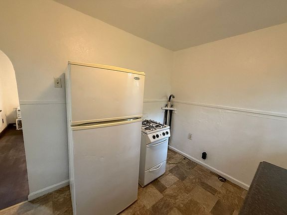 5th image of 1424 S Meeker Ave #2502