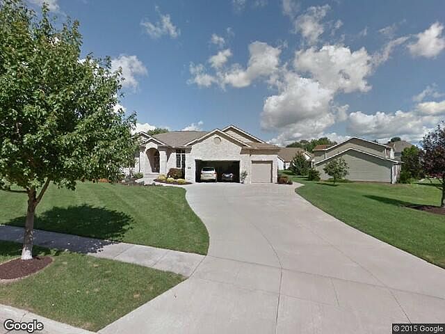 1st image of 751 Clark Dr