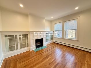 134 Pleasant St #16, Brookline, MA 02446