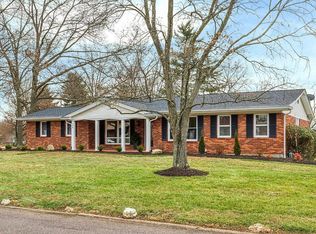 308 Claymont Dr, Ballwin, MO 63011