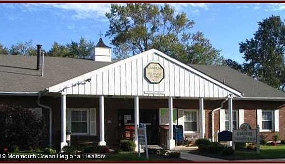 5th image of 15 Buttercup Ct