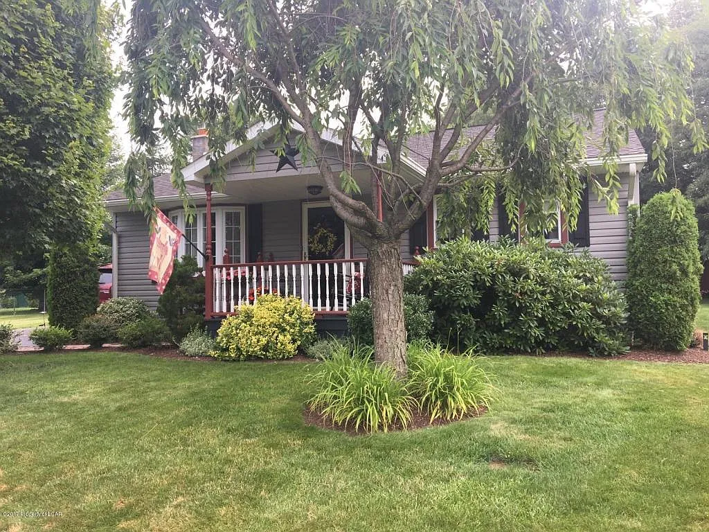 78 Deerpath Dr photo 1
