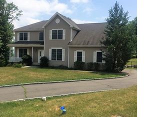 15 Fillmore Dr, Stony Pt, NY 10980