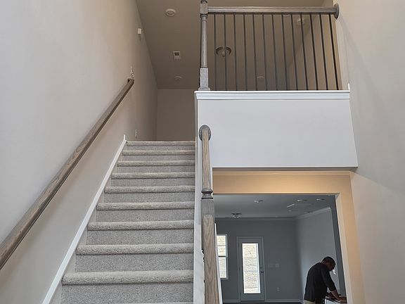 2nd image of 642 Maple Branch Cir