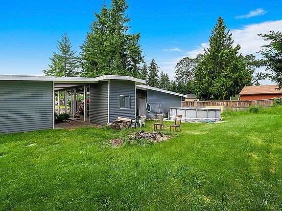 4th image of 415 165th St S