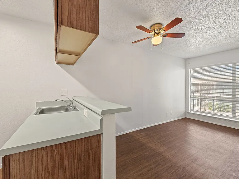 Patton Apartments — Photo 22