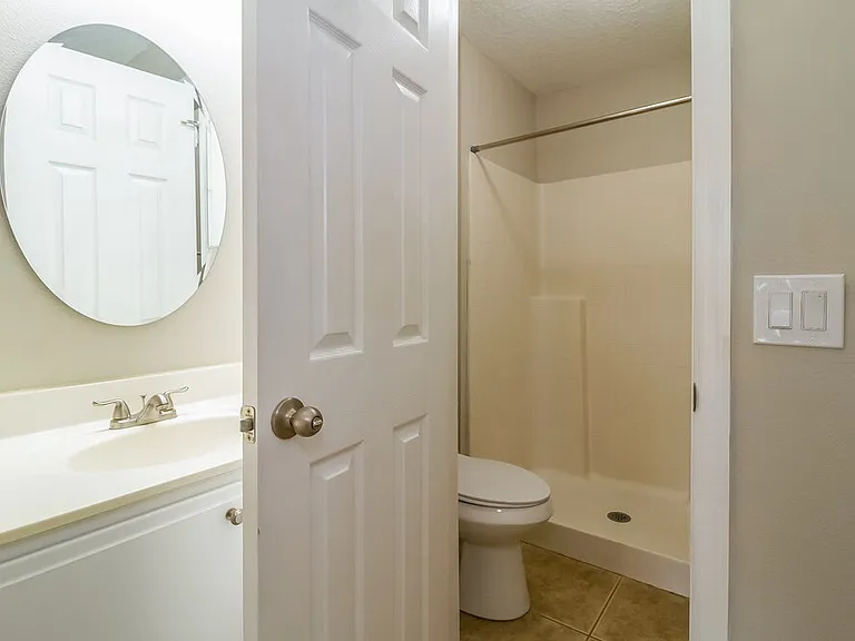 559 Grand Royal Cir — Photo 14