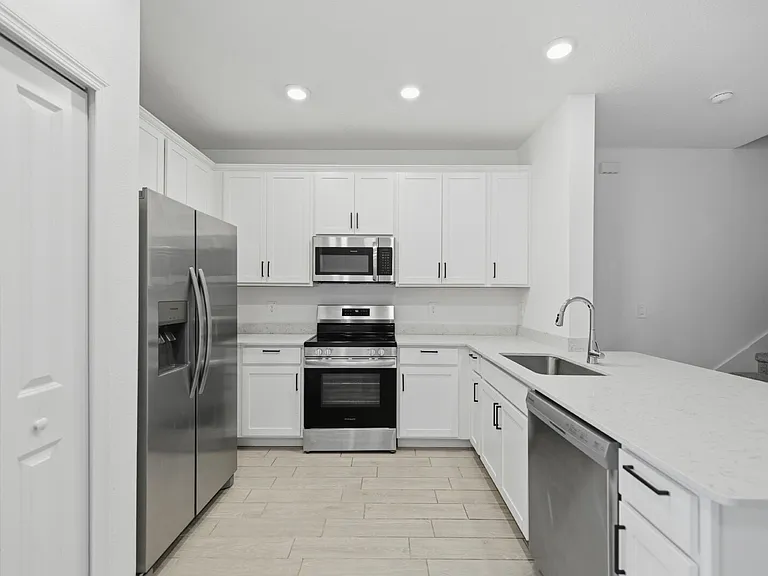 3491 SE 37th Ct — Photo 7
