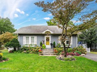 22 Knollwood Ct, Toms River, NJ 08753