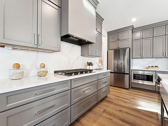 7th image of this home
