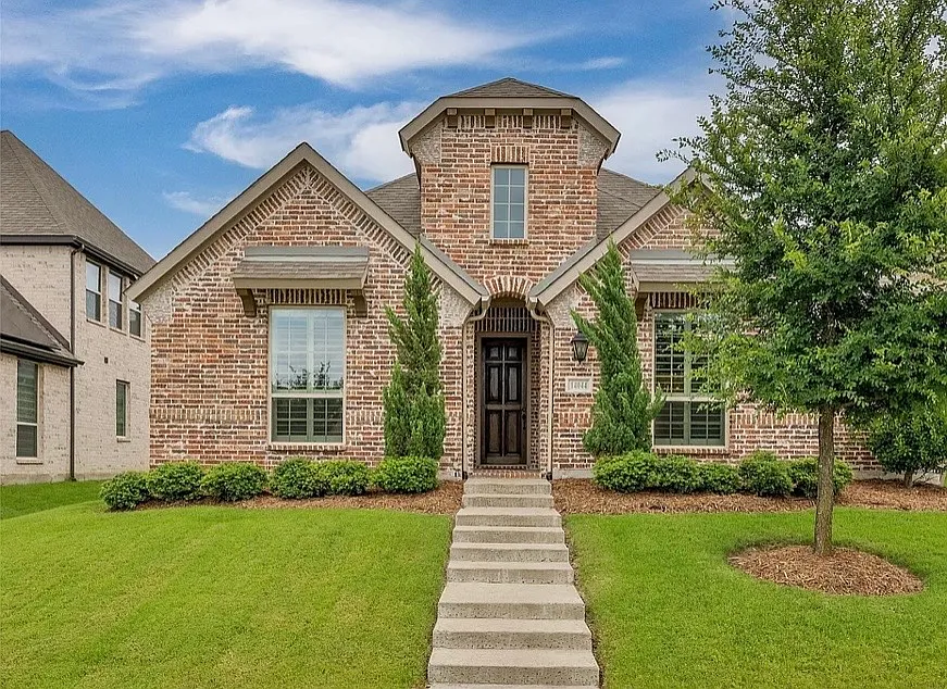 4 bed, 2212 sqft, $3,095 — Photo 1