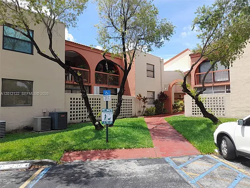 10245 NW 9th Street Cir #9-204 Photo 1