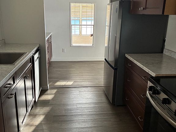 2nd image of 5495 Williamsburg Ln
