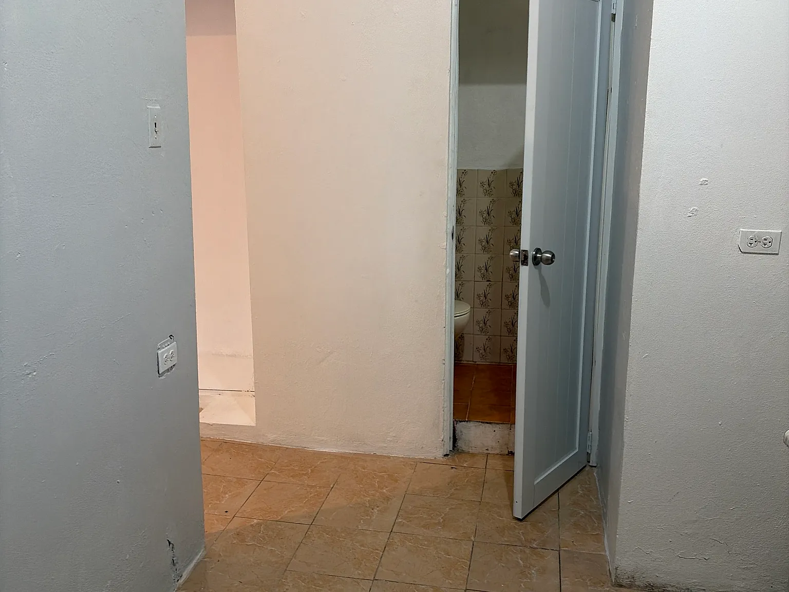 1 bed, 1000 sqft, $525 — Photo 3