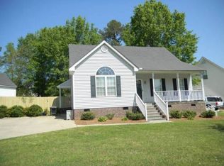 614 E Church St, Nashville, NC 27856