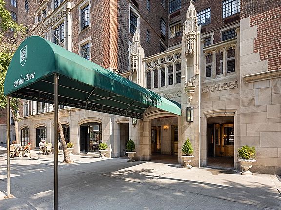 4th image of 5 Tudor City Pl APT 1806