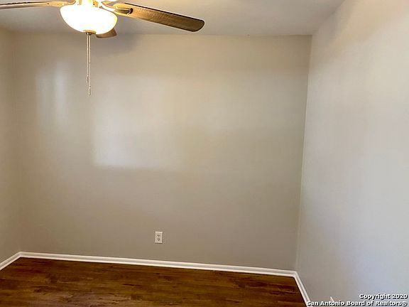 3rd image of 5551 Slattery St