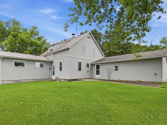 2nd image of 15953 75th St SW