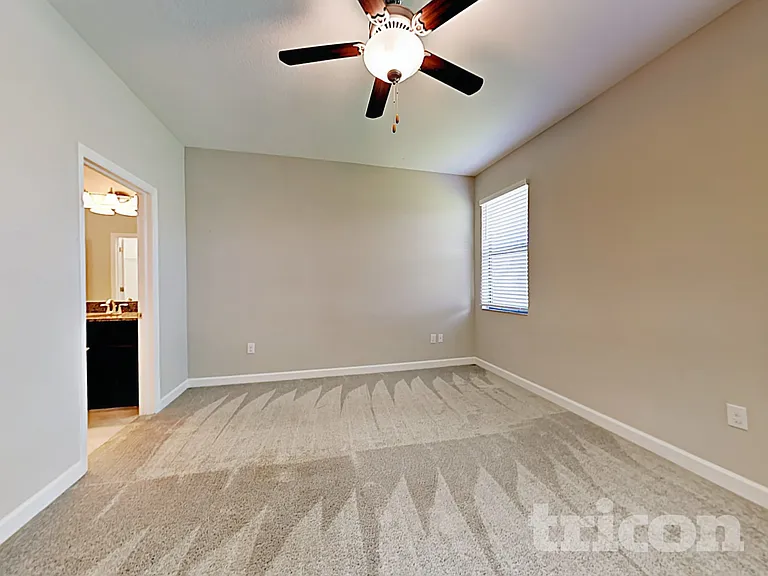 9735 Ivory Dr — Photo 35
