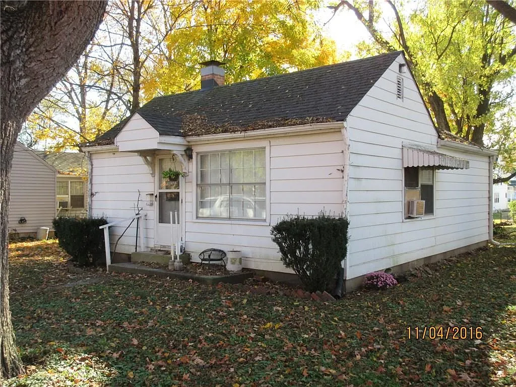 117 W 5th St photo 1