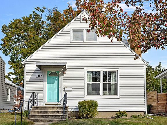 2nd image of 427 La Salle Ave