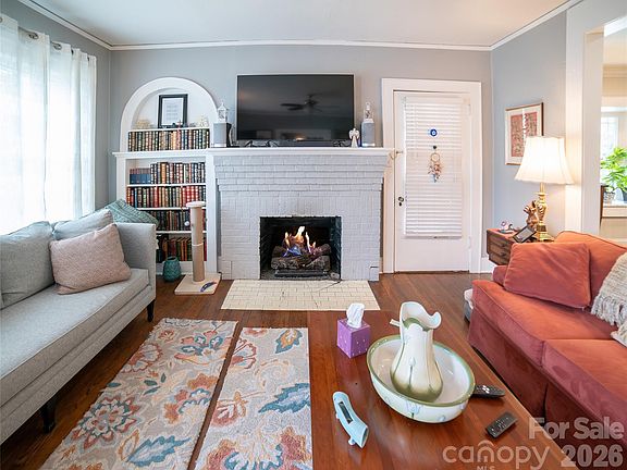 3rd image of 308 Beall St NW
