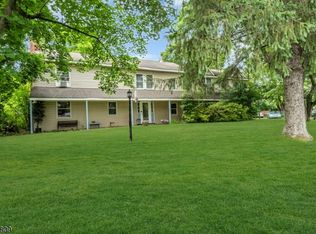9 Mueller Lane, Franklin Twp., NJ 07882