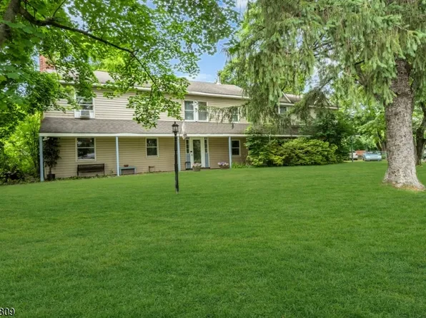 9 Mueller Lane, Franklin Twp., NJ 07882