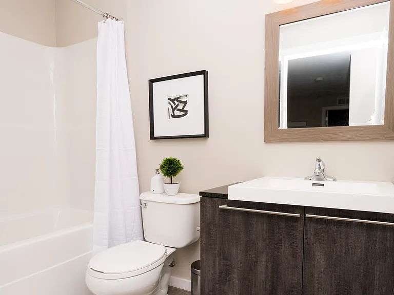 703 Sterling Lyon Pkwy — Photo 24
