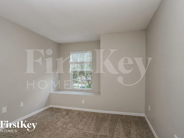 616 Sunset Beach Ct — Photo 11
