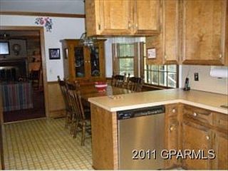 5th image of 607 Bremerton Dr