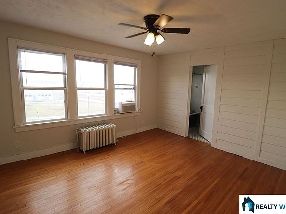 2nd image of 2406 J St #D