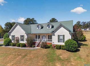 4498 Indian Hills Dr, Gadsden, AL 35907