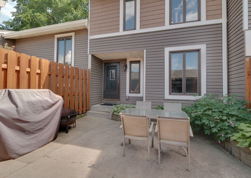 1st image of 3664 Auger Ave