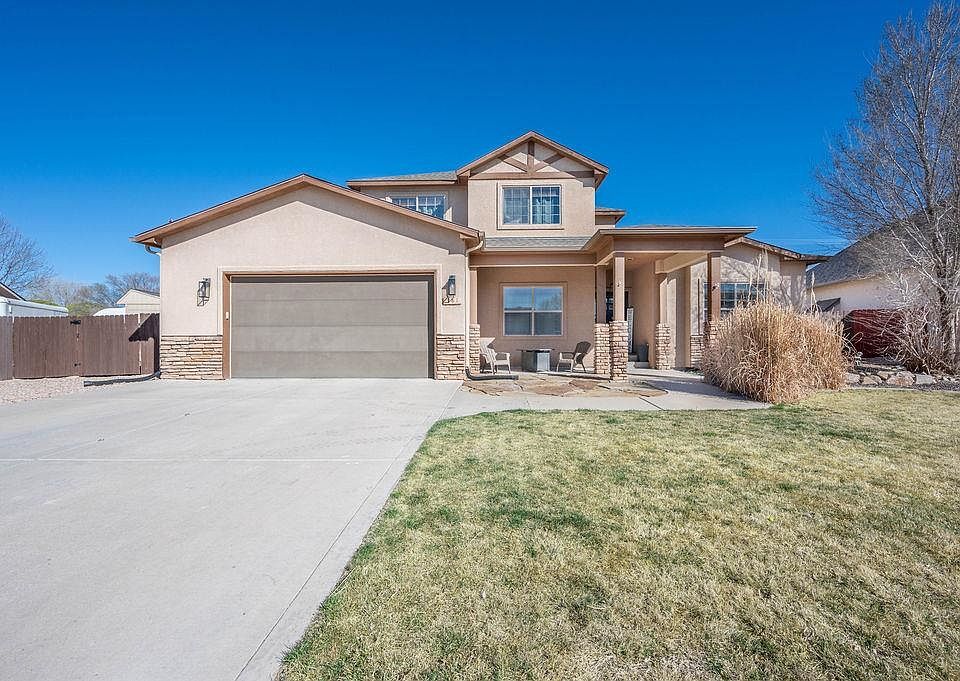 1st image of 781 Moores Diamond Dr