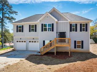 198 Woodland Cir, Calhoun, GA 30701