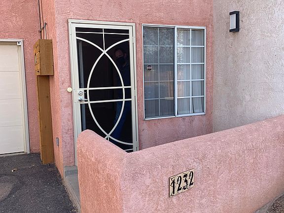 2nd image of 1232 Rosemont Ave NW