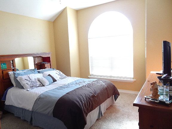 5th image of 3014 San Martin Ct