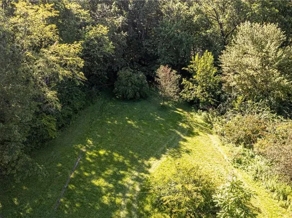 Sunrise Terrace Ln, Lehighton, PA 18235