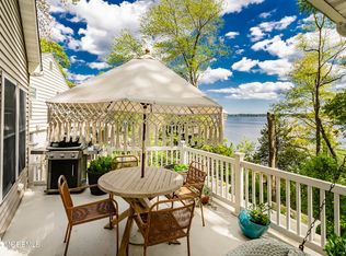 714 S Riverside Dr, Neptune, NJ 07753