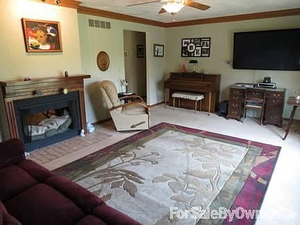 large living area,with fire place