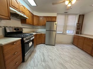 705 S 6th St FLOOR 2, Philadelphia, PA 19147