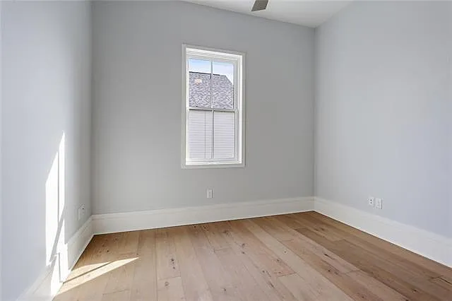 3431 Chartres St #6 — Photo 10