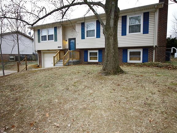 2nd image of 2833 Yellowstone Pkwy