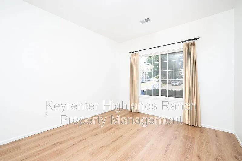 2 bed, 2.0 bath, 1250 sqft, $2,700 — Photo 4
