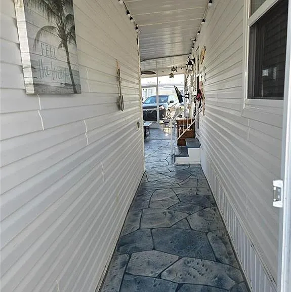 114 Elise Dr — Photo 15